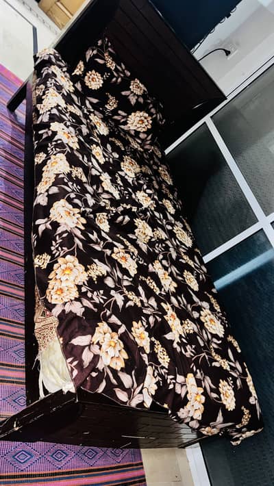 Single bed  in good condition
