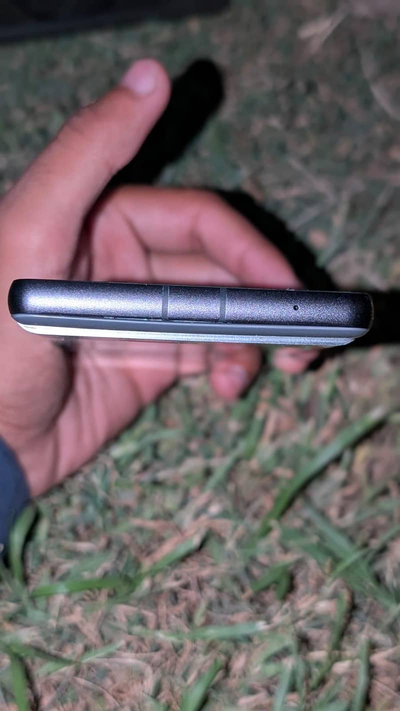 Google Pixel 7a 1