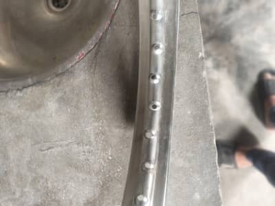 I am sale Cg Honda125 front rim