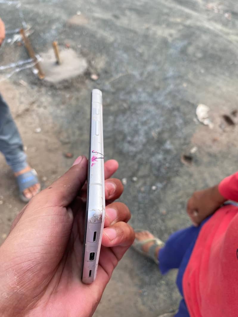Google Pixel 7a 5