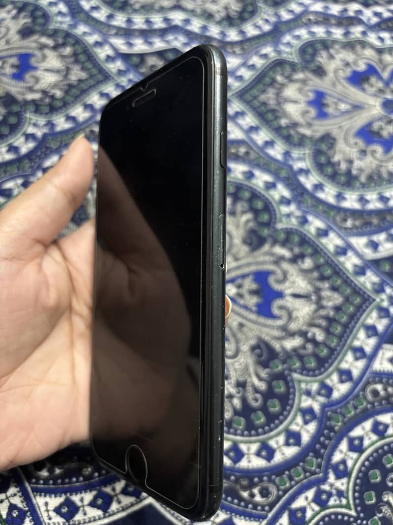 iPhone 7 0