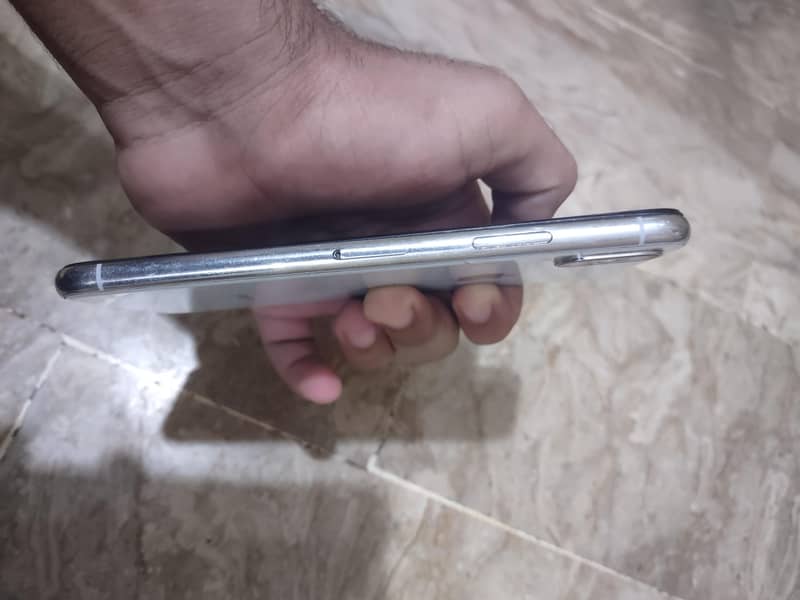 iphone x 4