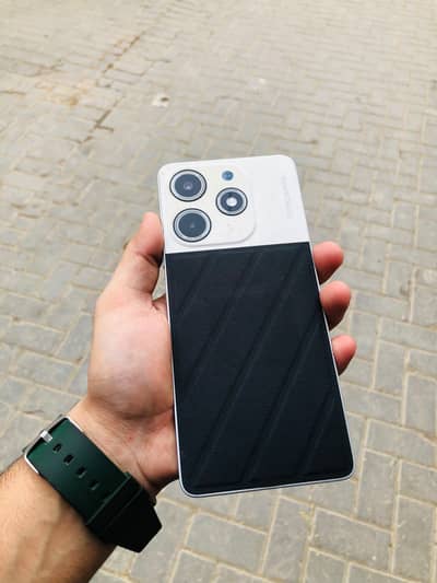 Tecno Spark 10 Pro