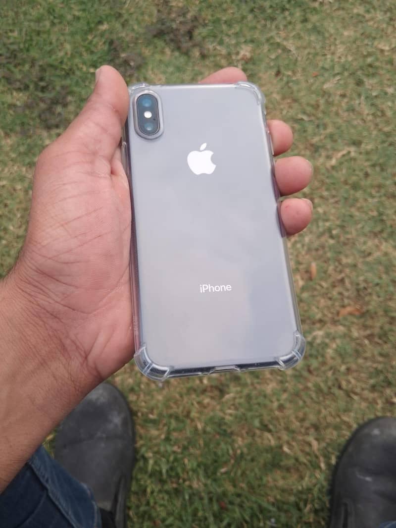 Apple iPhone X 2