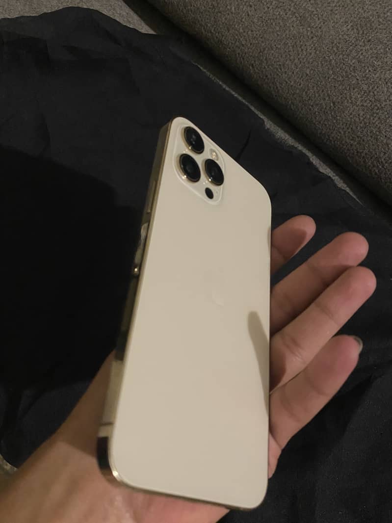 Ipone 0