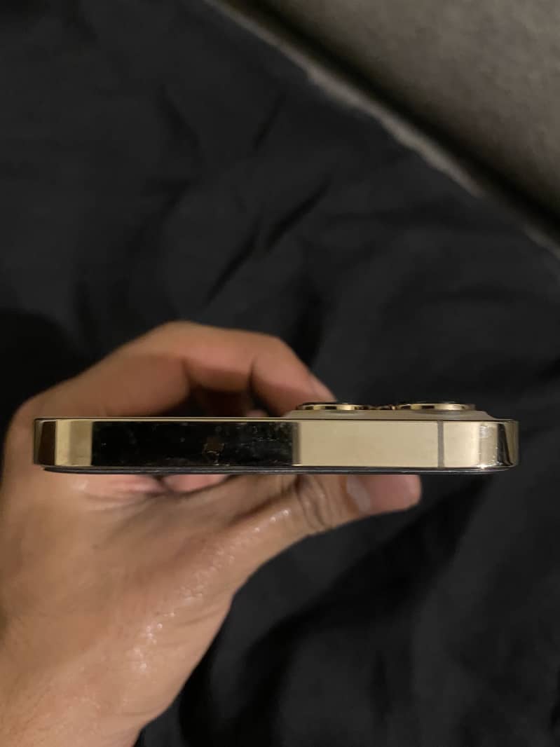 Ipone 4