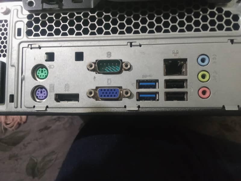 i3 6th Generation | 4GB DDR4 | 500 Hard 1