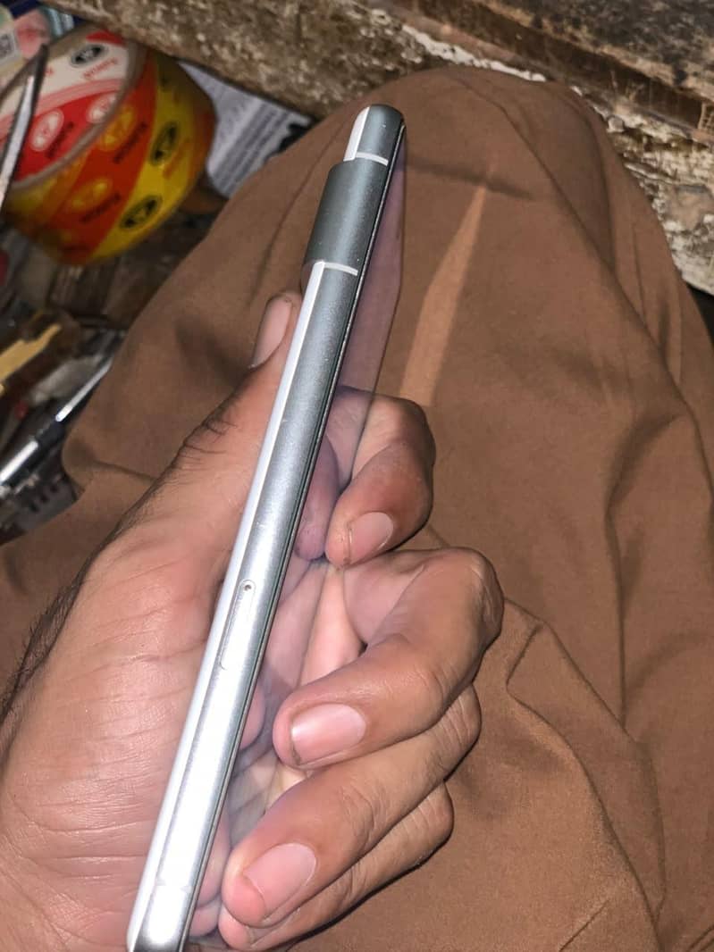 Google Pixel 7 3