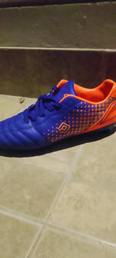 Dream Paris soccer toes