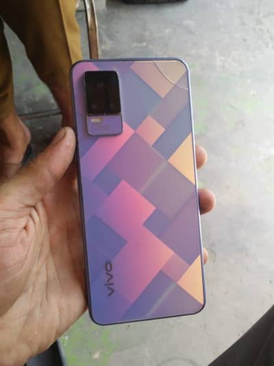 Vivo V21e