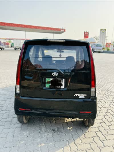 Daihatsu Move 2013