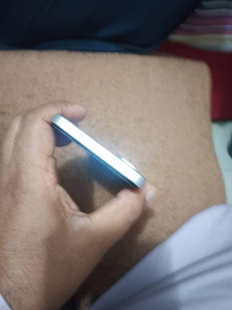 mobile 4