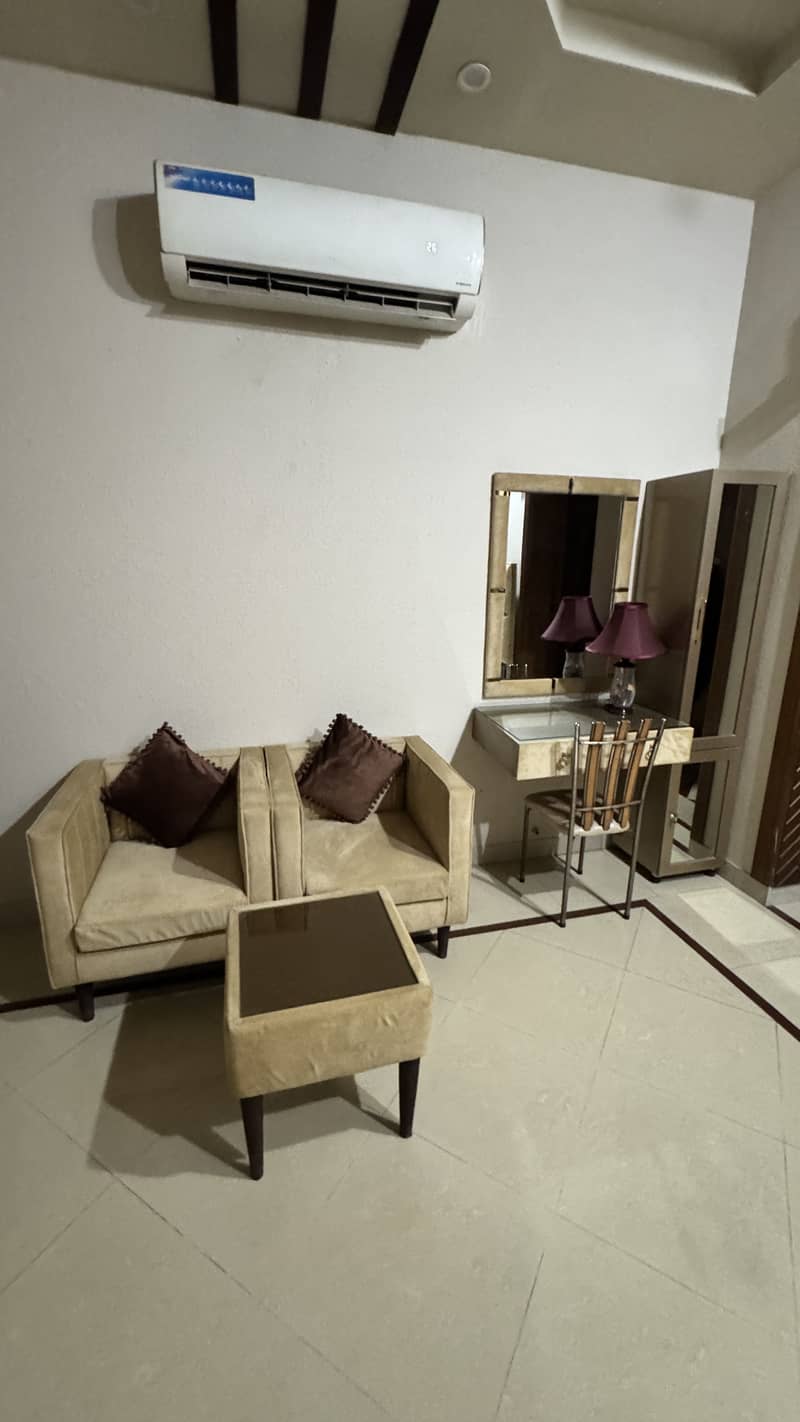 Complete room set Bed + Dressing + sofa + table 2