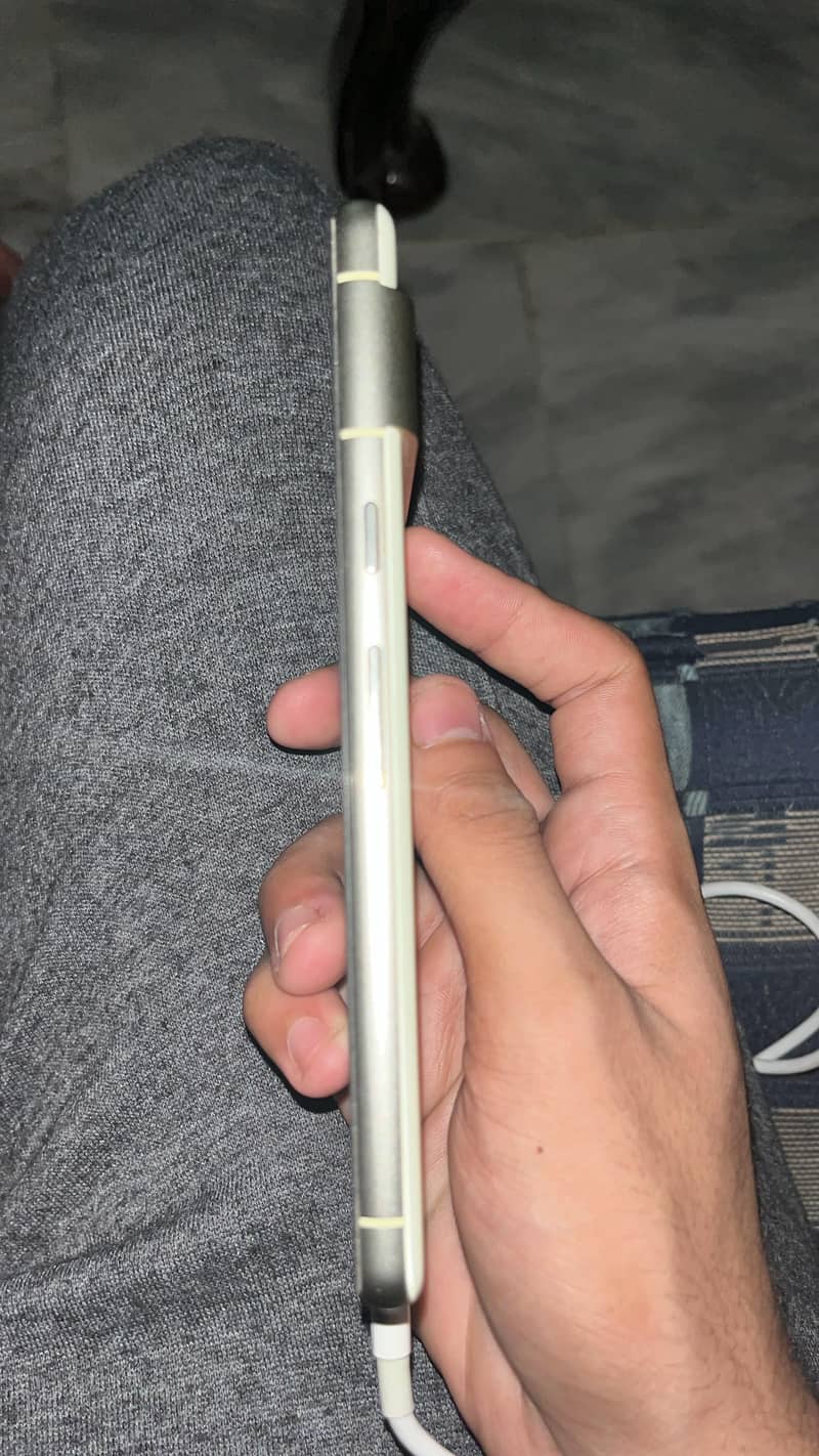 Google Pixel 7 3
