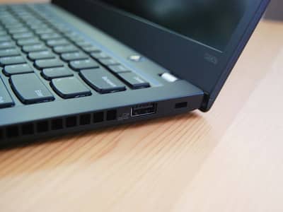 Lenovo ThinkPad T490s | Core i7 8th Gen | 16GB RAM | 256GB SSD | Slim