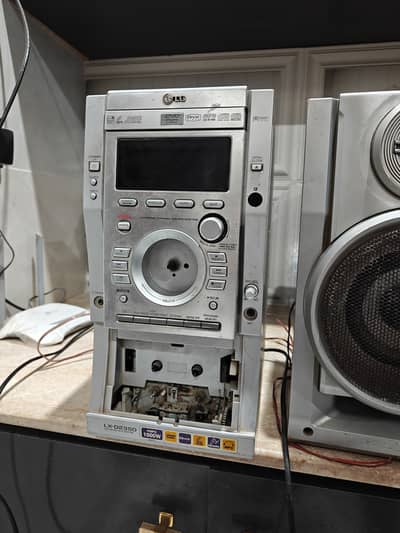 DVD player for sale