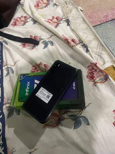 Infinix 4/128 price final hy no barging