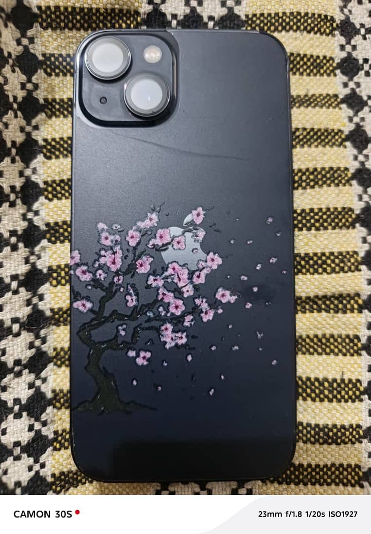 Apple iPhone 13 3
