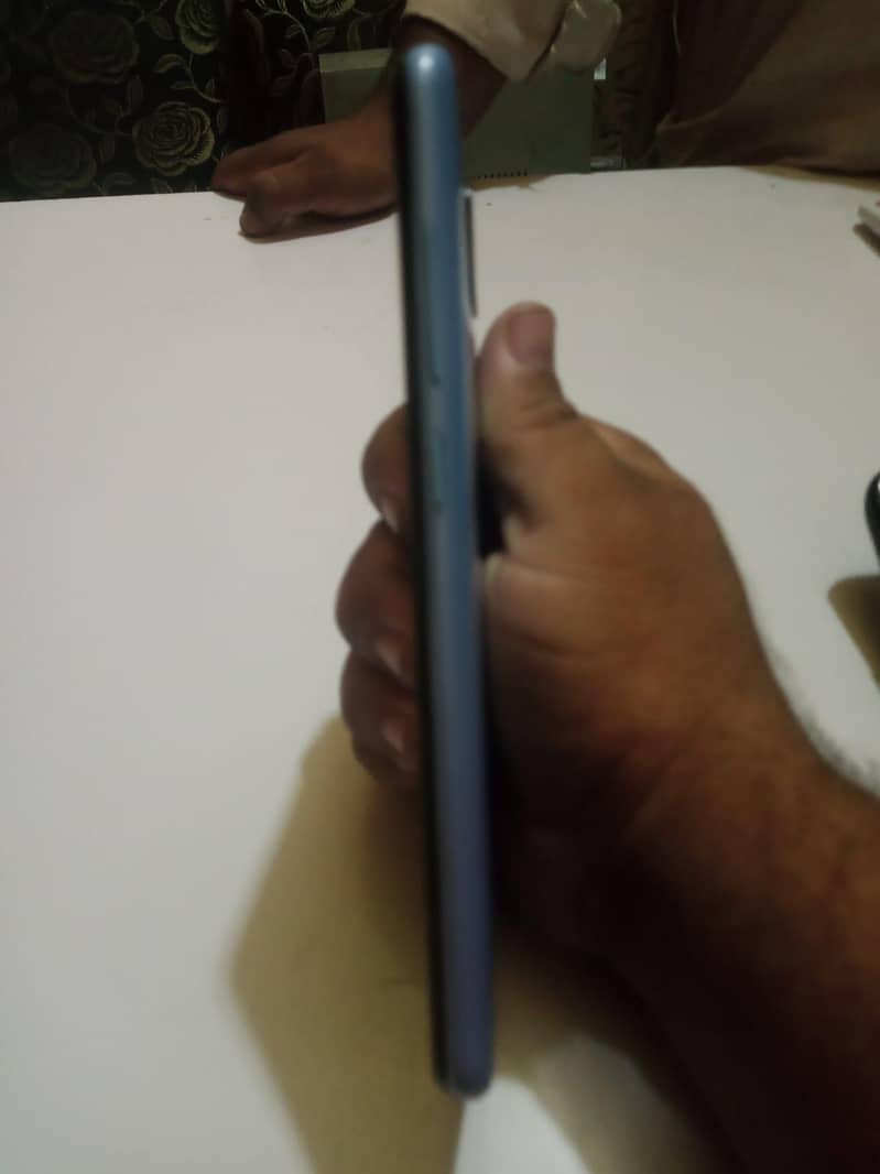Xiaomi Redmi Note 9 1