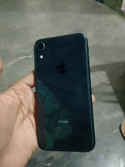 Apple iPhone XR
