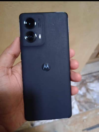 Motorola Edge 2024 8/256 one sim official avp +e sim