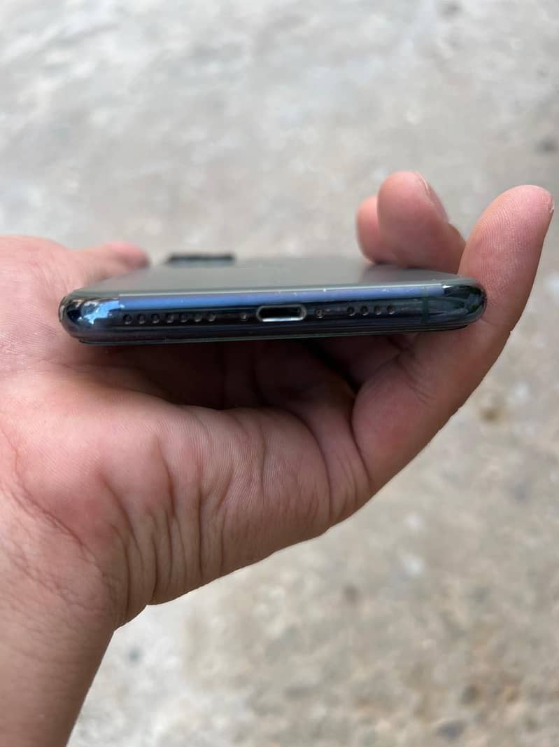 Iphone 11 Pro max 3