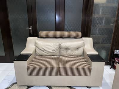 5 seater sofa set.