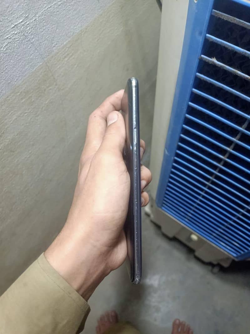 One Plus 7 Pro 4