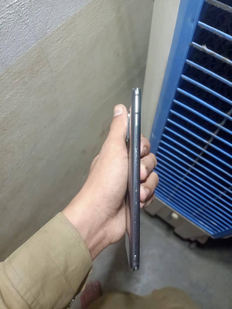 One Plus 7 Pro 5