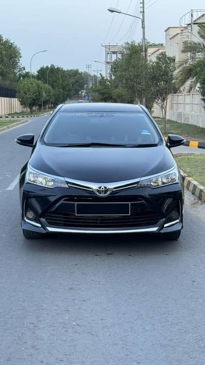 Toyota Corolla GLI 2016 Facelift