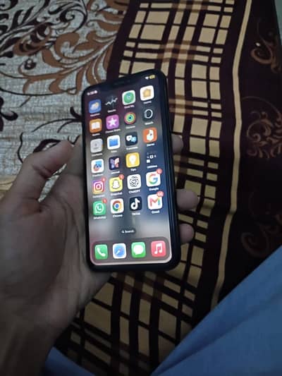 Apple iPhone XS