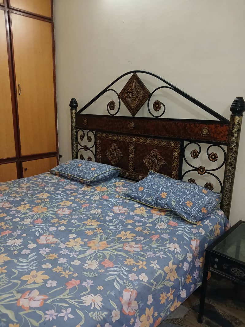 Bed good condition 0