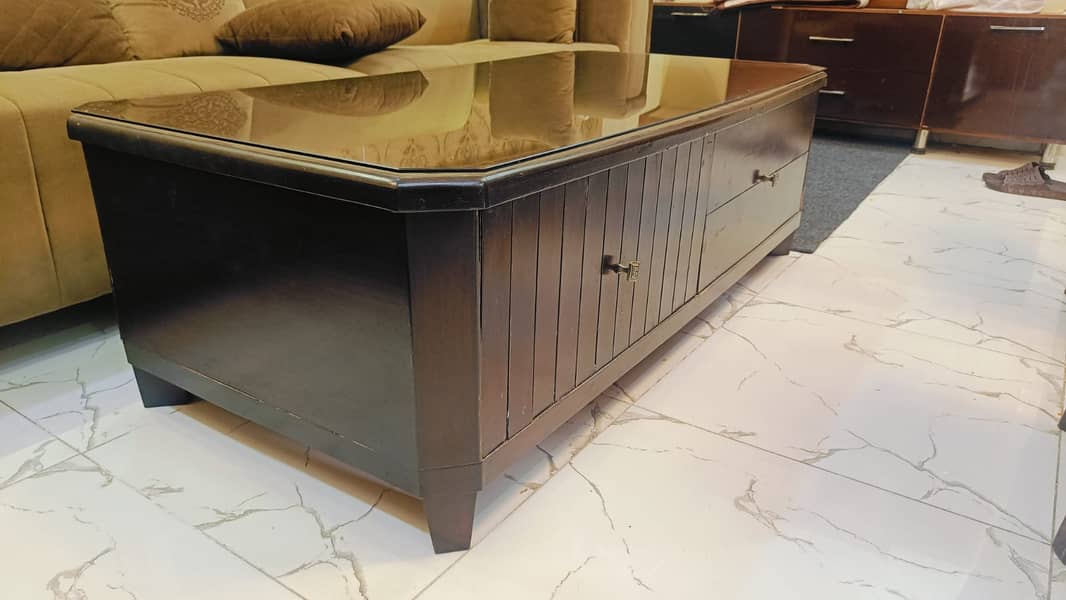 Studio Table with 4 Drawers 1