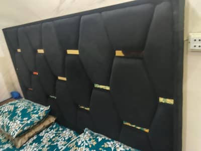Bet dressing table sofa set for sale