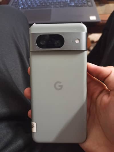 Google Pixel 8