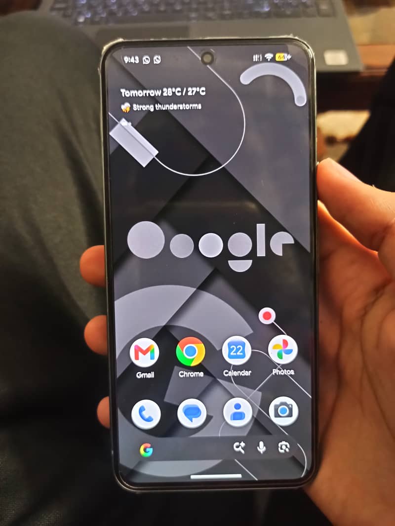 Google Pixel 8 2