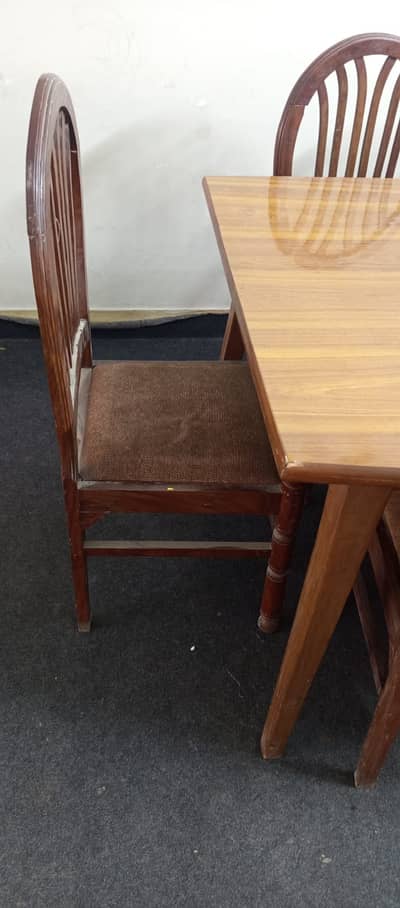 Dinning table with 8 chairs