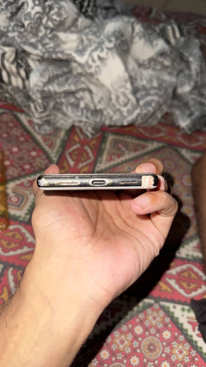 Google Pixel 6 Approved 7