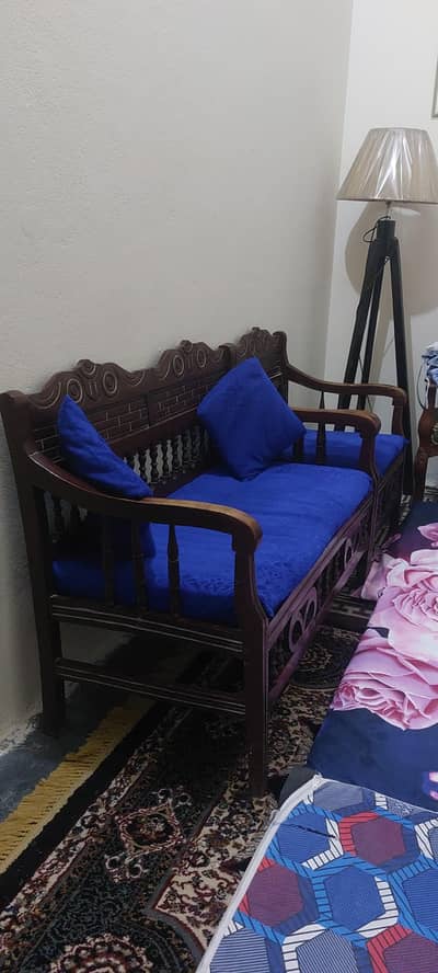 wooden taali sofa set
