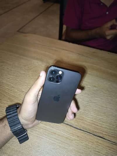 Apple iPhone 12 Pro