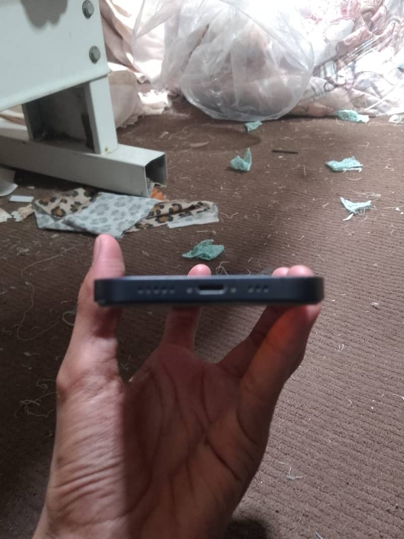 iPhone 12 2