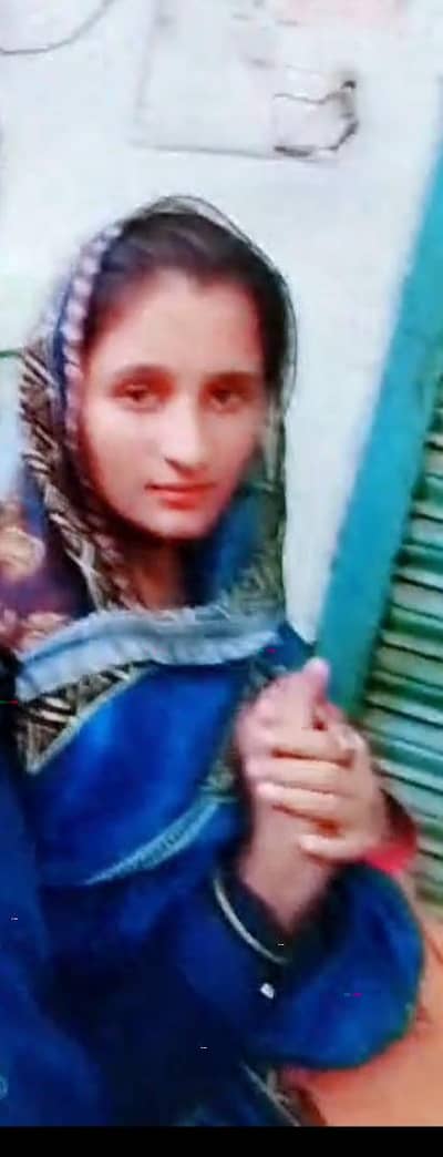 14 saal Umar hai jisko chahie ladki WhatsApp 03274611412