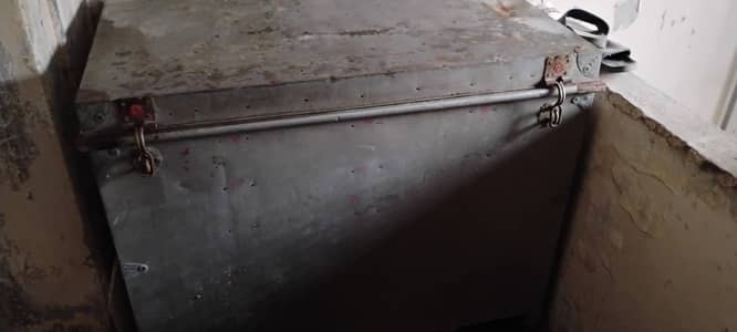 trunk saman rakhne ke keye