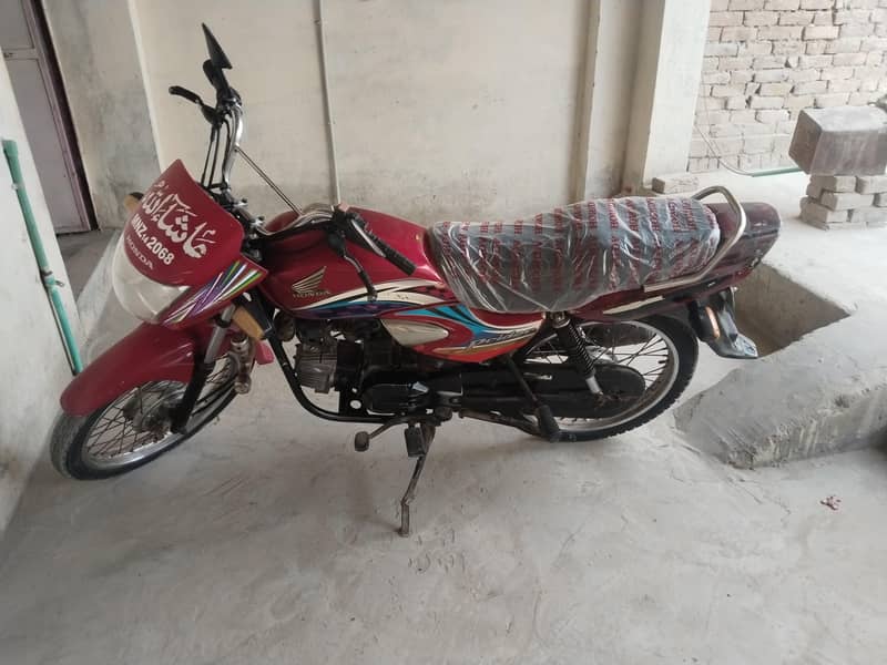 بہترین کارکدگی ہے فیول ایورج بہت اچھی ہے 0