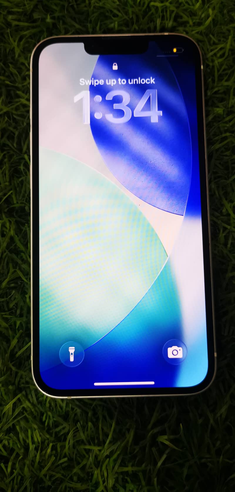 Iphone 13 4
