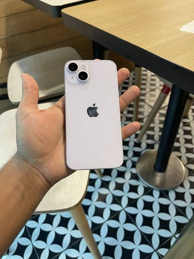 Apple iPhone 14