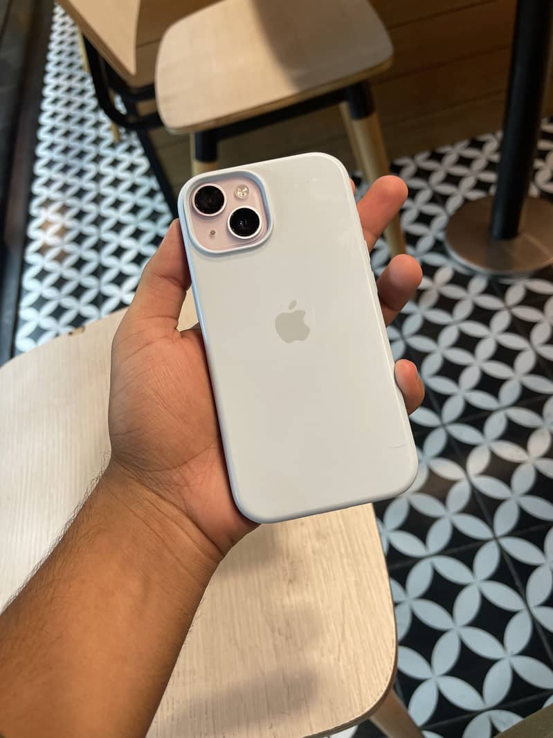 Apple iPhone 14 2