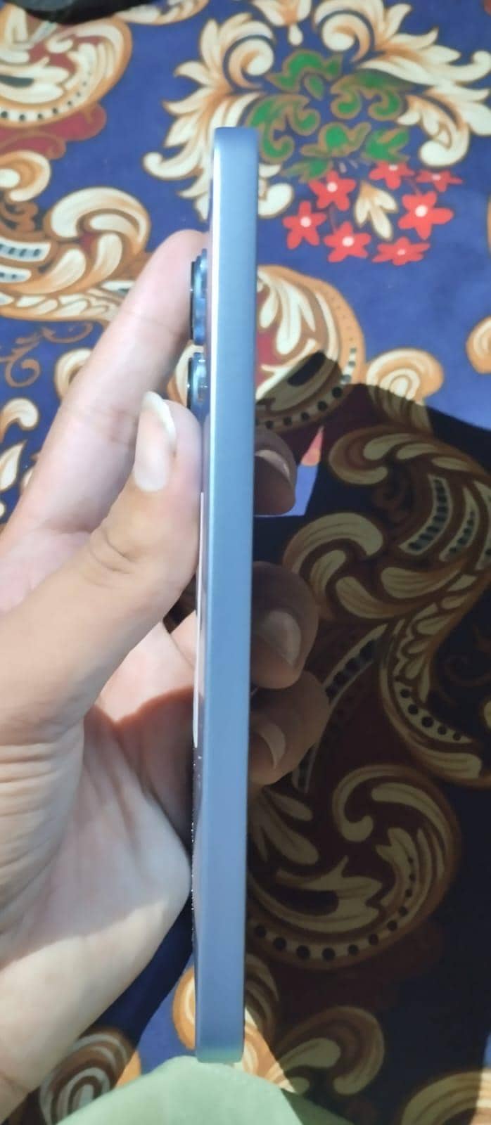 Xiaomi Redmi Note 13 1