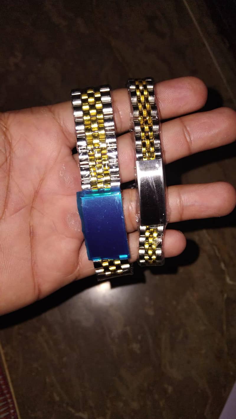 Couple watch 3