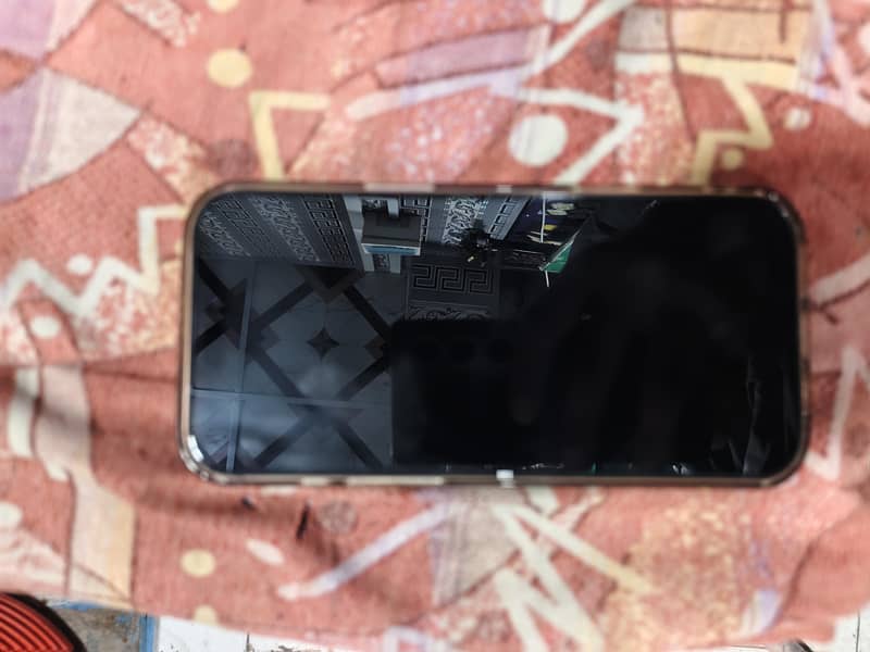 Apple iPhone 16 Pro Max 3